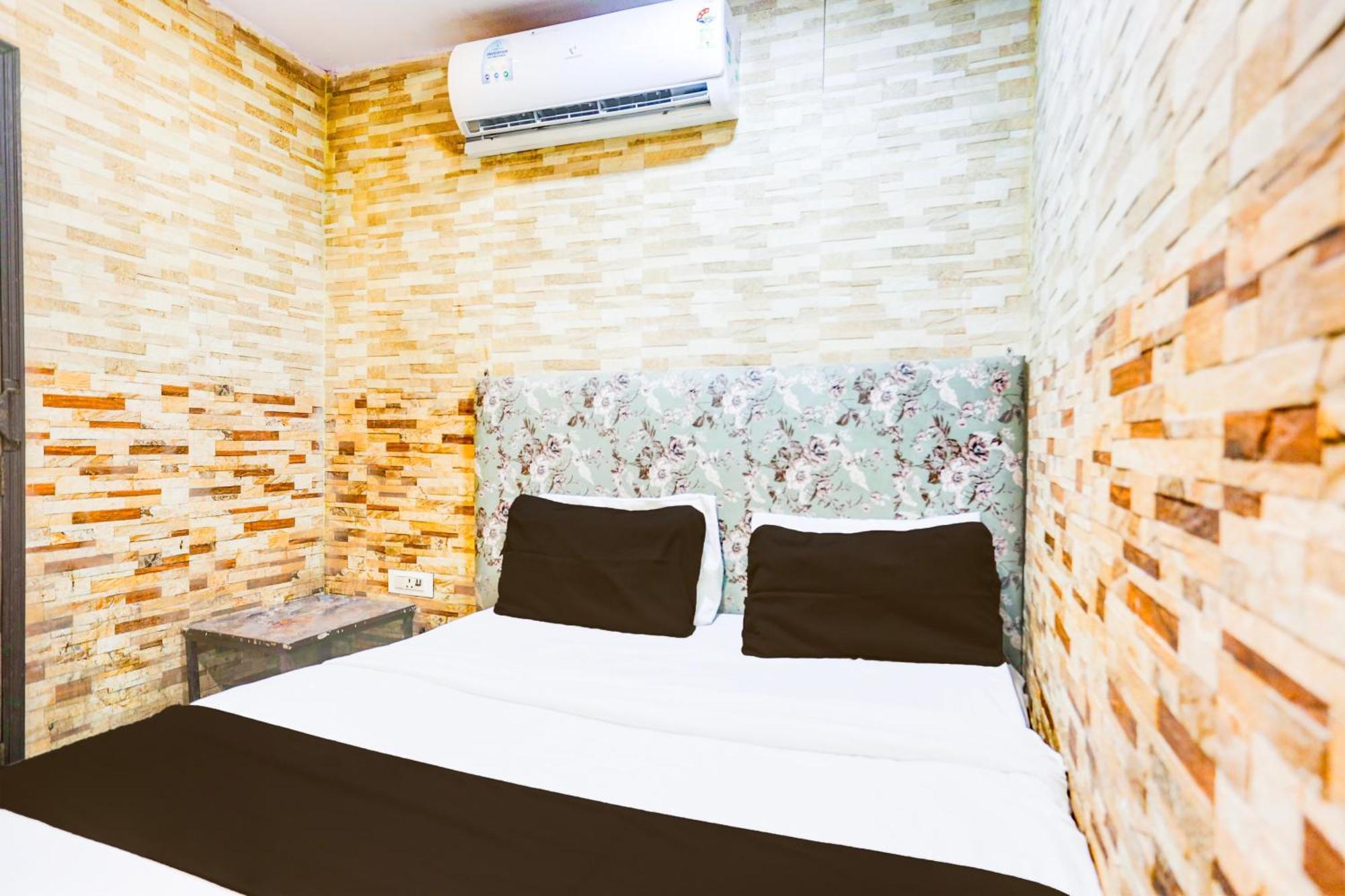 โอโย 62660 โฮเต็ล พาร์ค วิว Hotel เดลี ภายนอก รูปภาพ